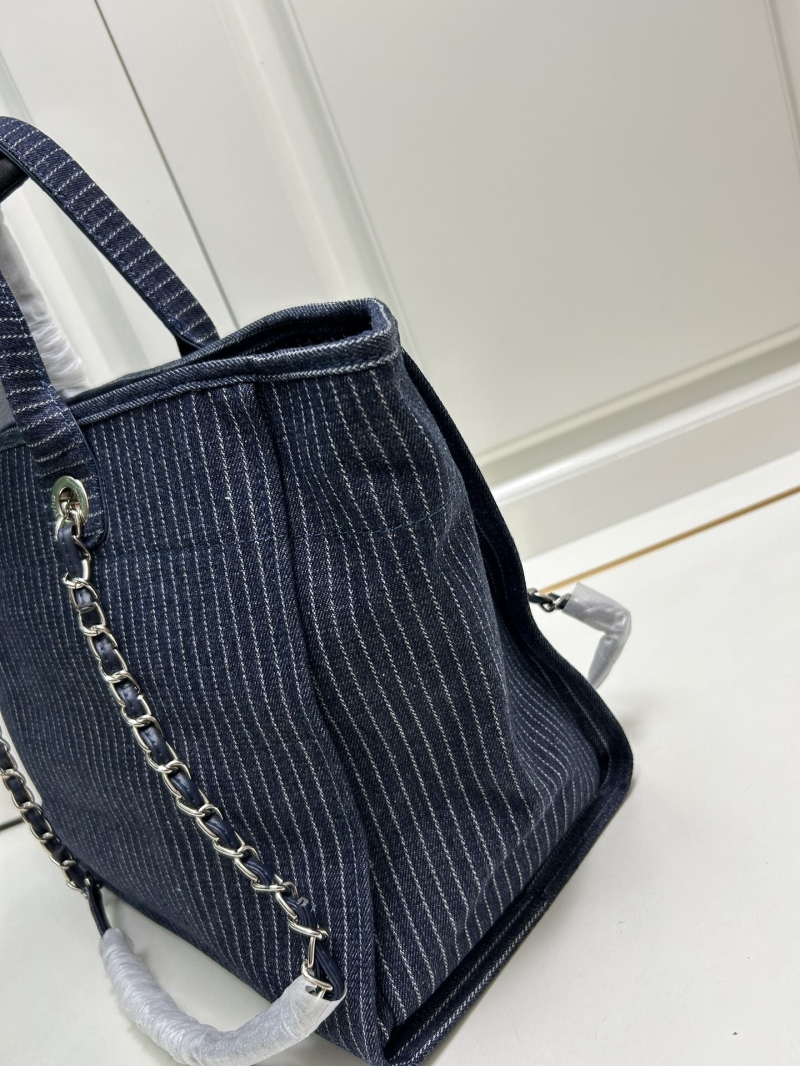 Ch**el shopping bags